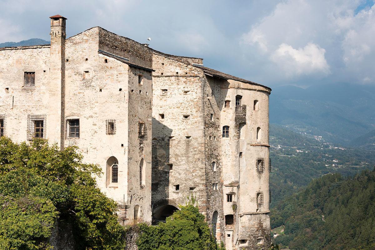 Отель Castel Pergine Перджине-Вальсугана Экстерьер фото