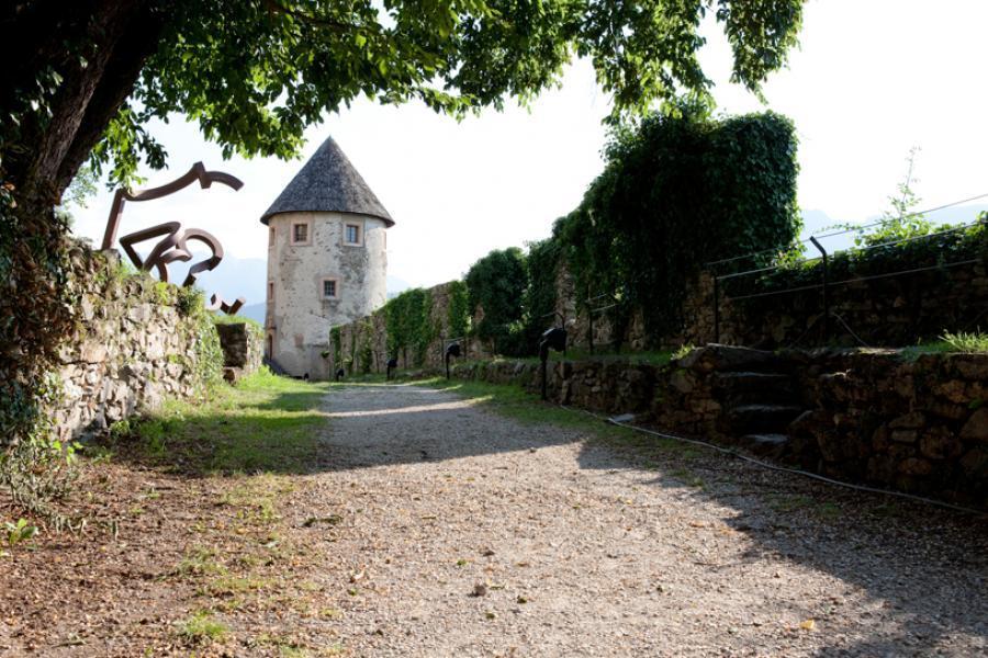 Отель Castel Pergine Перджине-Вальсугана Экстерьер фото